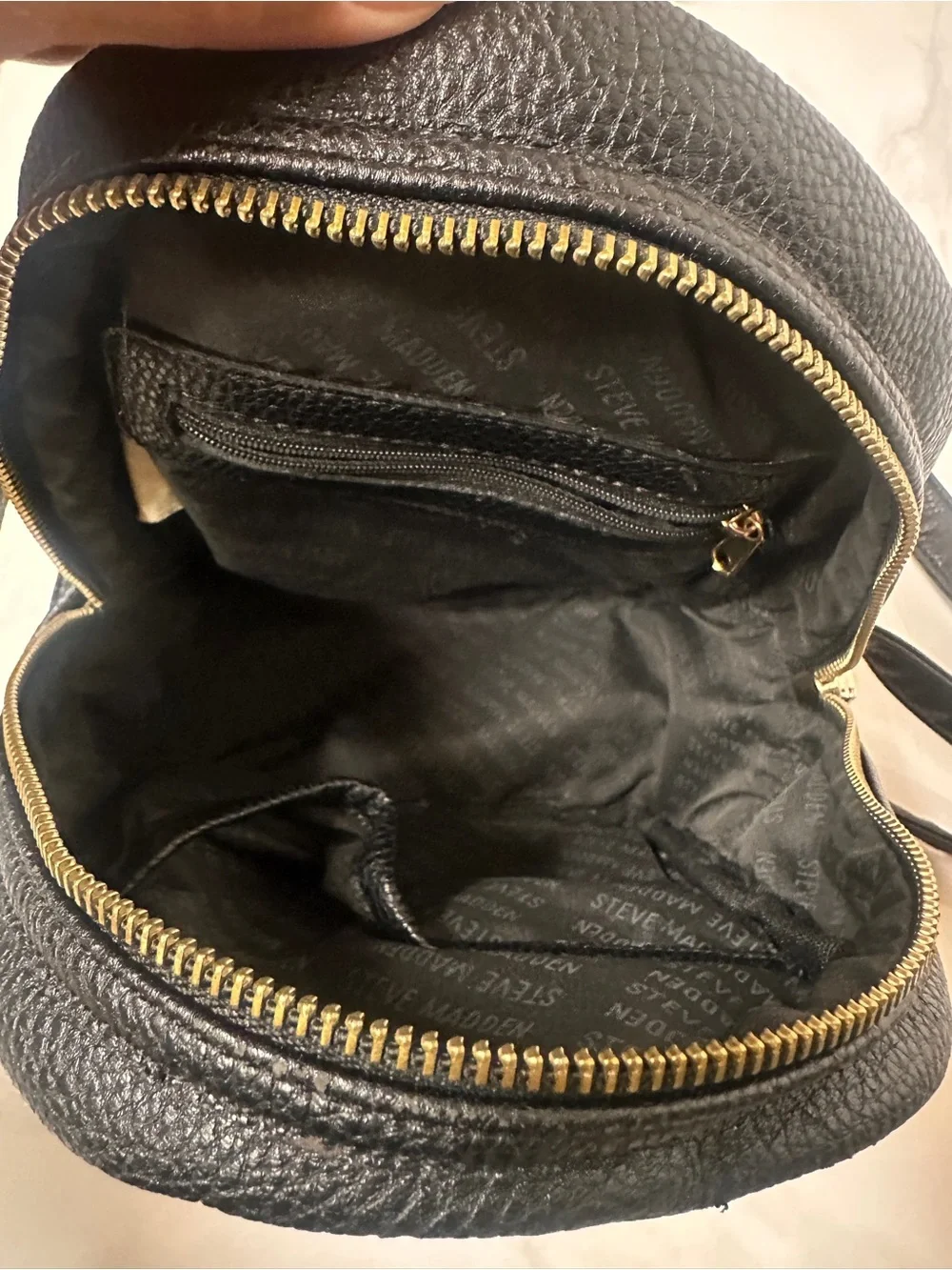 Steve Madden compact mini